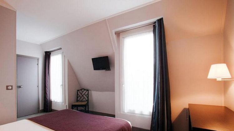 Hotel Sophie Germain Room
