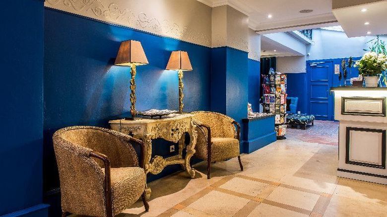 <b>Hotel Jardin Le Brea Lobby</b>. Images powered by <a href="https://iceportal.shijigroup.com/" title="IcePortal" target="_blank">IcePortal</a>.