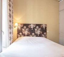 Hotel Vaubecour Room