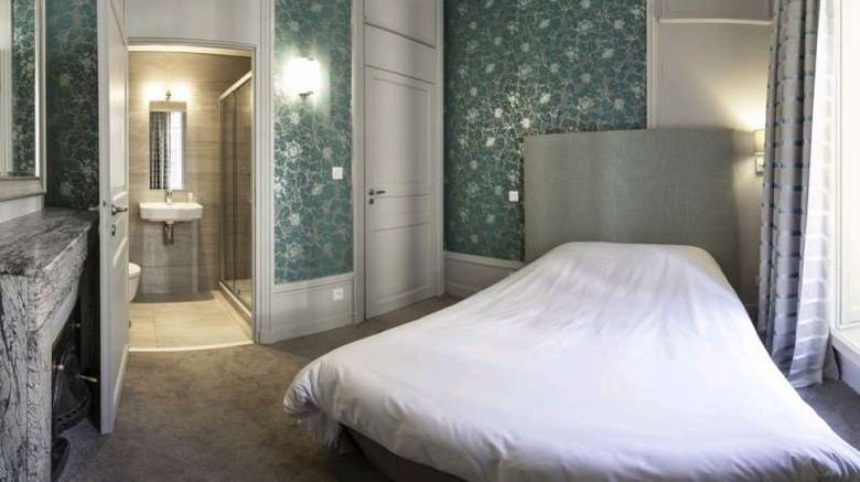 <b>Hotel Vaubecour Room</b>. Images powered by <a href="https://iceportal.shijigroup.com/" title="IcePortal" target="_blank">IcePortal</a>.