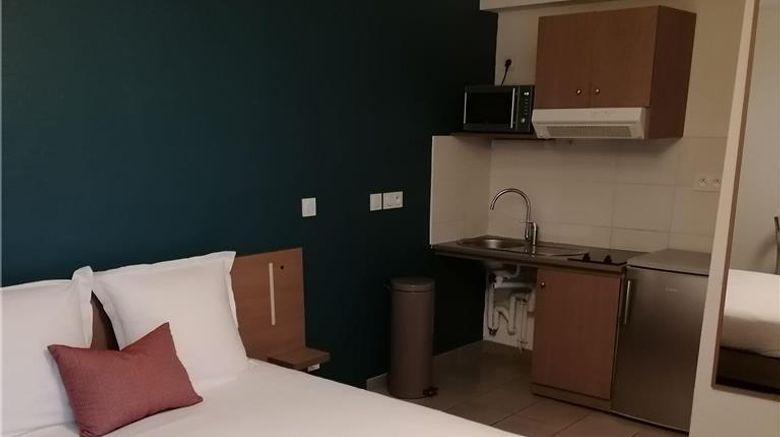 <b>Appart'Hotel Quimper Room</b>. Images powered by <a href="https://iceportal.shijigroup.com/" title="IcePortal" target="_blank">IcePortal</a>.