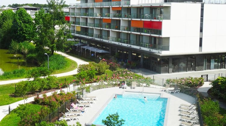 Appart-Hotel Mer & Golf City Pool