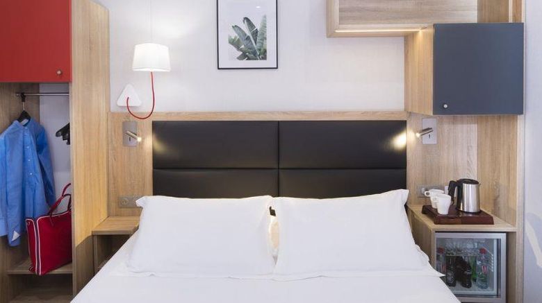 <b>Qual Hotel Daumesnil Vincennes Room</b>. Images powered by <a href="https://iceportal.shijigroup.com/" title="IcePortal" target="_blank">IcePortal</a>.