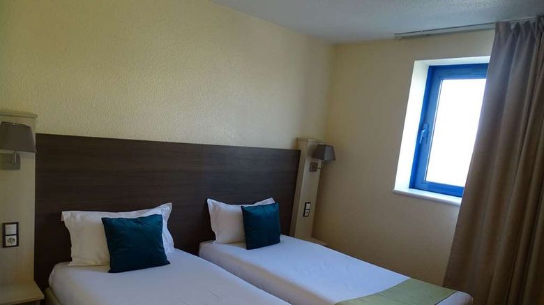 <b>Euro Hotel Orly-Rungis Orly Airport Room</b>. Images powered by <a href="https://iceportal.shijigroup.com/" title="IcePortal" target="_blank">IcePortal</a>.