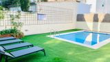 <b>Hotel Sitges Pool</b>. Images powered by <a href="https://iceportal.shijigroup.com/" title="IcePortal" target="_blank">IcePortal</a>.