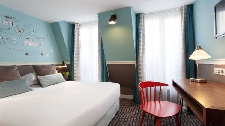 L'Hotel des Trois Poussins Room
