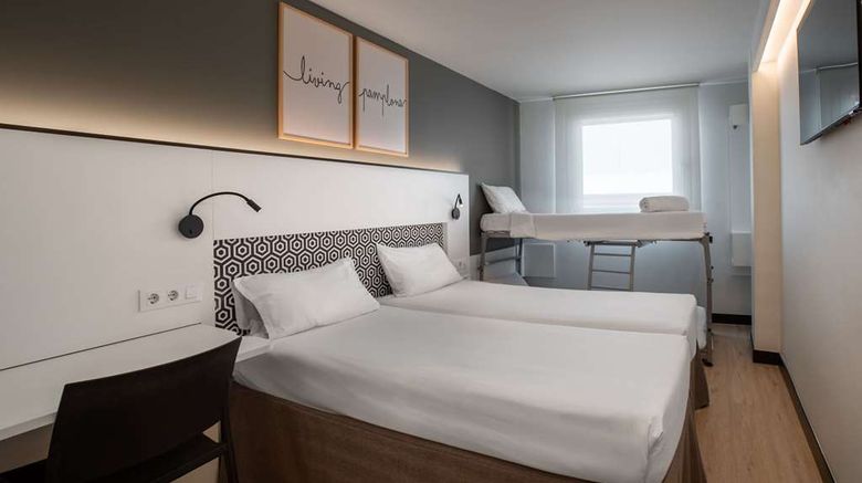 <b>Hotel Bed4u Pamplona Room</b>. Images powered by <a href="https://iceportal.shijigroup.com/" title="IcePortal" target="_blank">IcePortal</a>.