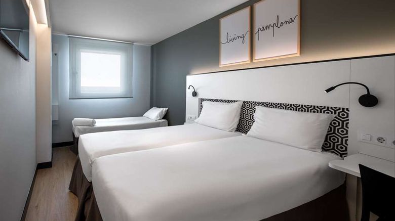 <b>Hotel Bed4u Pamplona Room</b>. Images powered by <a href="https://iceportal.shijigroup.com/" title="IcePortal" target="_blank">IcePortal</a>.