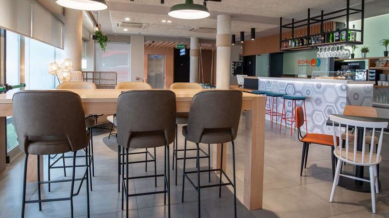 <b>Hotel Bed4u Pamplona Restaurant</b>. Images powered by <a href="https://iceportal.shijigroup.com/" title="IcePortal" target="_blank">IcePortal</a>.