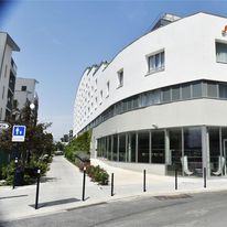 Appart-Hotel Bordeaux Bassins a Flot