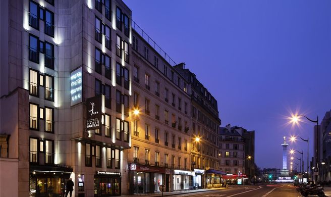 Paris Bastille Exterior