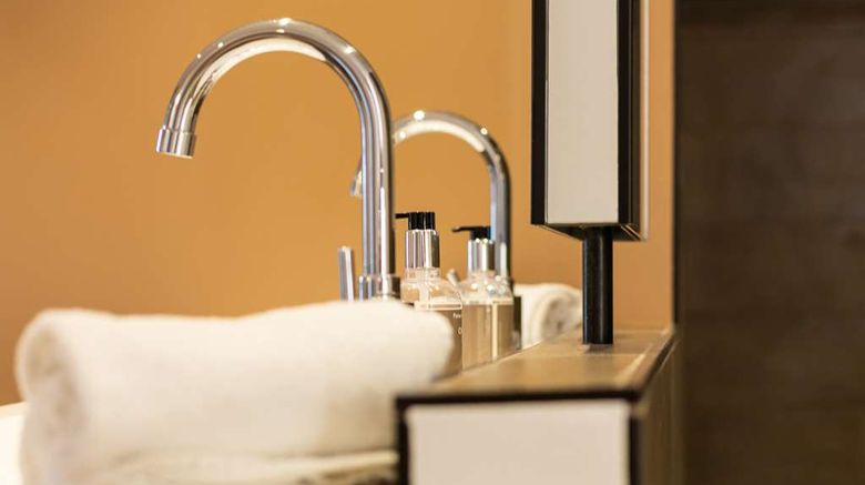 <b>5 Chambres En Ville Room</b>. Images powered by <a href="https://iceportal.shijigroup.com/" title="IcePortal" target="_blank">IcePortal</a>.