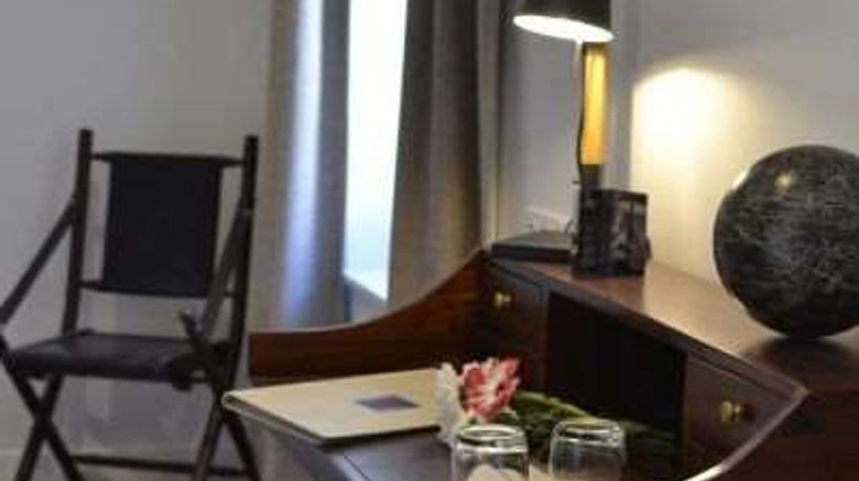 <b>5 Chambres En Ville Room</b>. Images powered by <a href="https://iceportal.shijigroup.com/" title="IcePortal" target="_blank">IcePortal</a>.