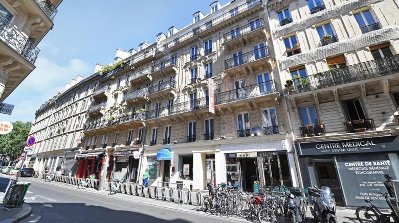 <b>Altona Hotel Exterior</b>. Images powered by <a href="https://iceportal.shijigroup.com/" title="IcePortal" target="_blank">IcePortal</a>.