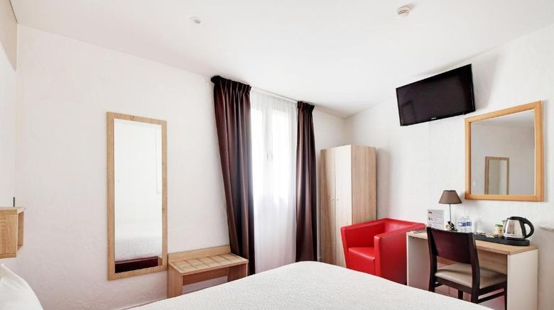 <b>Altona Hotel Room</b>. Images powered by <a href="https://iceportal.shijigroup.com/" title="IcePortal" target="_blank">IcePortal</a>.
