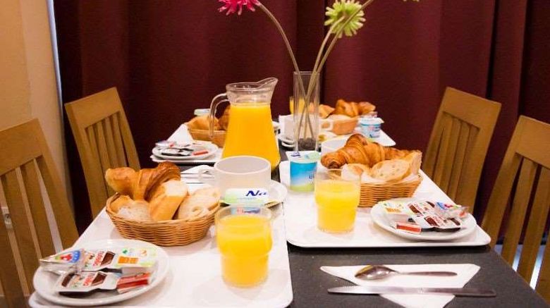 <b>Hotel Audran Restaurant</b>. Images powered by <a href="https://iceportal.shijigroup.com/" title="IcePortal" target="_blank">IcePortal</a>.