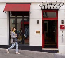 Scarlett Hotel Exterior