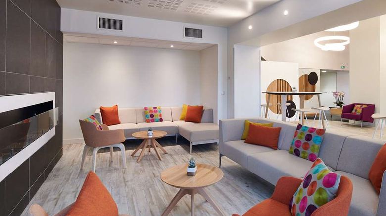 <b>Le Bayonne Hotel and Spa Meeting</b>. Images powered by <a href="https://iceportal.shijigroup.com/" title="IcePortal" target="_blank">IcePortal</a>.