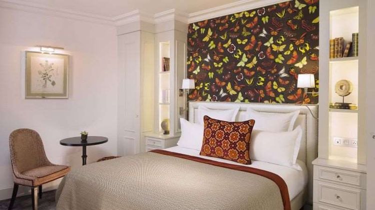 The Hotel Monge Room