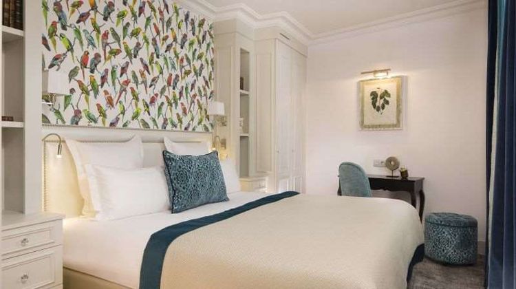 The Hotel Monge Room