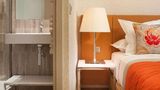 <b>Tourisme Avenue Hotel Room</b>. Images powered by <a href="https://iceportal.shijigroup.com/" title="IcePortal" target="_blank">IcePortal</a>.