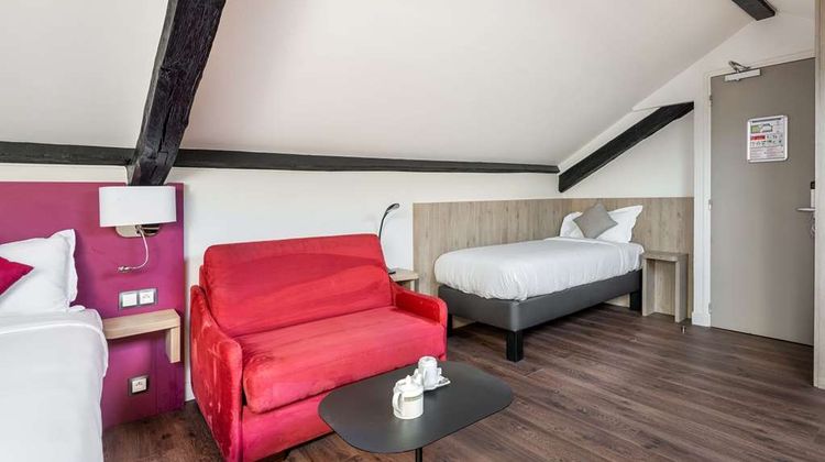 Hotel Mederic Room
