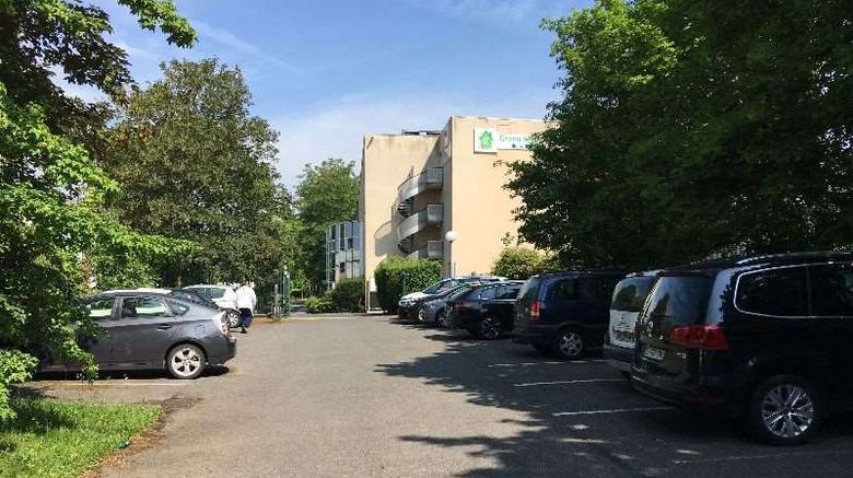 <b>Green Confort Roissy Parc des Exposition Exterior</b>. Images powered by <a href="https://iceportal.shijigroup.com/" title="IcePortal" target="_blank">IcePortal</a>.
