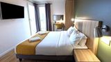 Lodge in Paris 13 Room