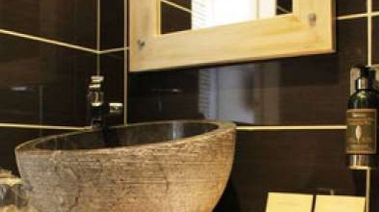 Rives d'Or Hotel Room