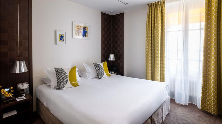 <b>Hotel Le Colisee Room</b>. Images powered by <a href="https://iceportal.shijigroup.com/" title="IcePortal" target="_blank">IcePortal</a>.