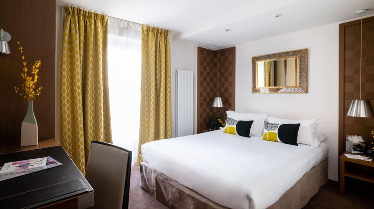 Hotel Le Colisee Room