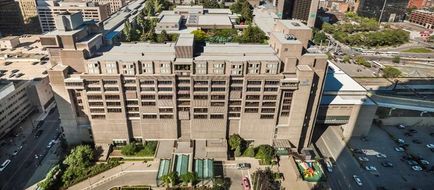 Hotel Bonaventure Montreal Exterior