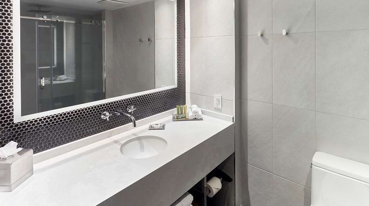 Hotel Bonaventure Montreal Room