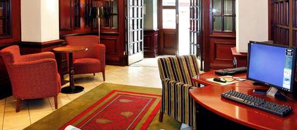 Royal Hotel Hull Lobby
