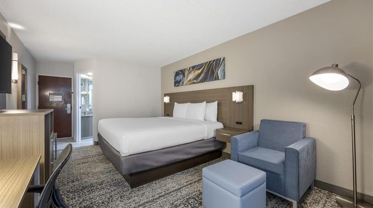 Surestay Plus By Best Western Chicago Room