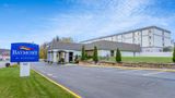 Baymont by Wyndham White Plains-Elmsford Exterior