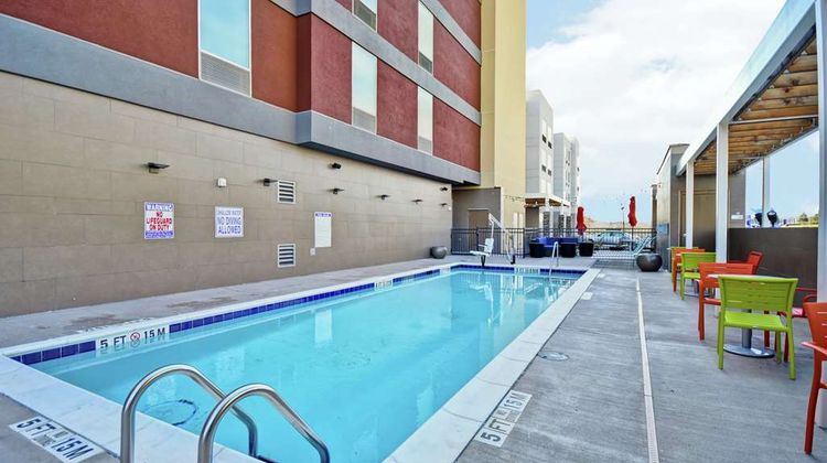 Home2Suites by Hilton Smyrna Pool