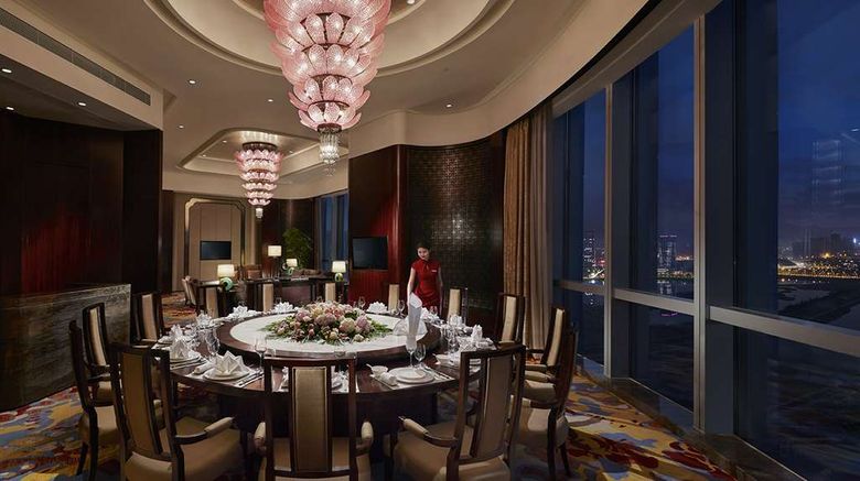 <b>Shangri-La Hotel, Yiwu Restaurant</b>. Images powered by <a href="https://iceportal.shijigroup.com/" title="IcePortal" target="_blank">IcePortal</a>.
