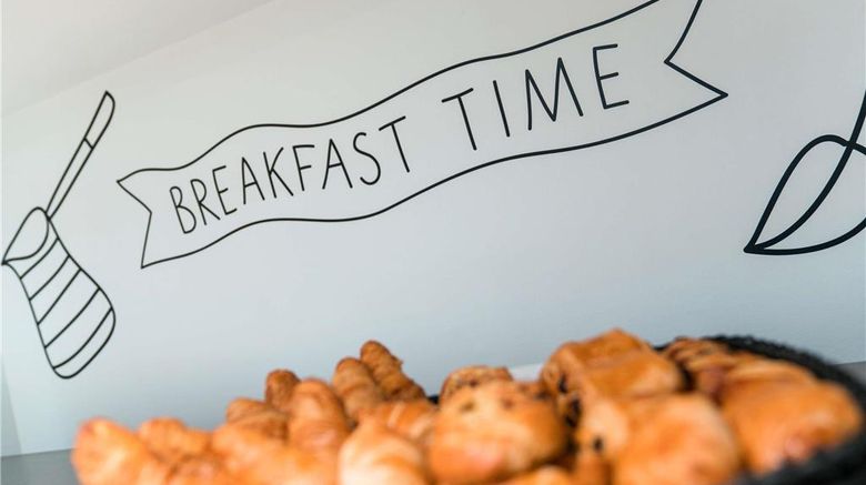<b>Ibis Styles Hotel Nantes Centre Gare Restaurant</b>. Images powered by <a href="https://iceportal.shijigroup.com/" title="IcePortal" target="_blank">IcePortal</a>.