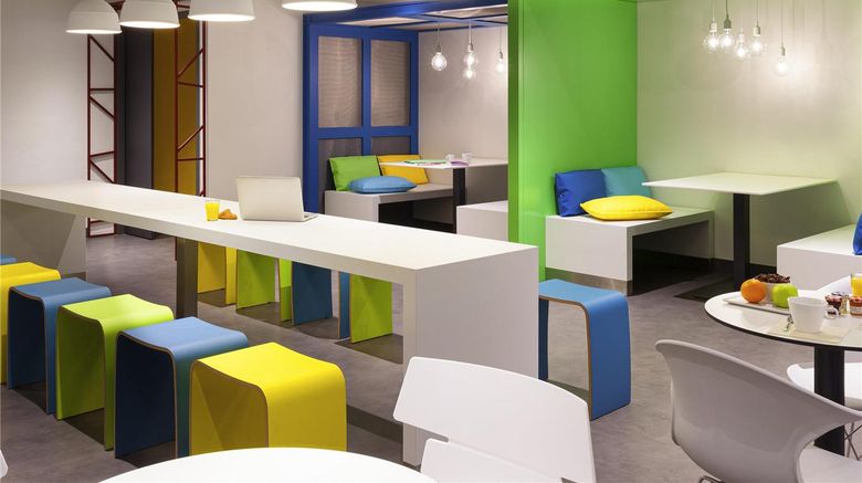 <b>Ibis Styles Hotel Nantes Centre Gare Restaurant</b>. Images powered by <a href="https://iceportal.shijigroup.com/" title="IcePortal" target="_blank">IcePortal</a>.