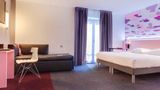 Ibis Styles Hotel Nantes Centre Gare Room