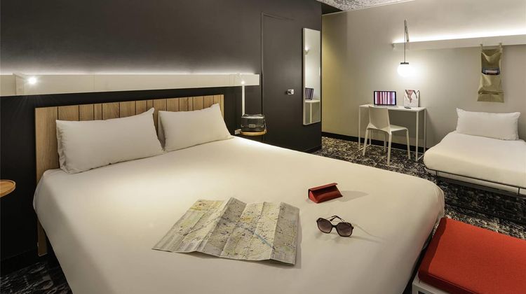 Ibis Paris Gare de l'Est 10eme Room