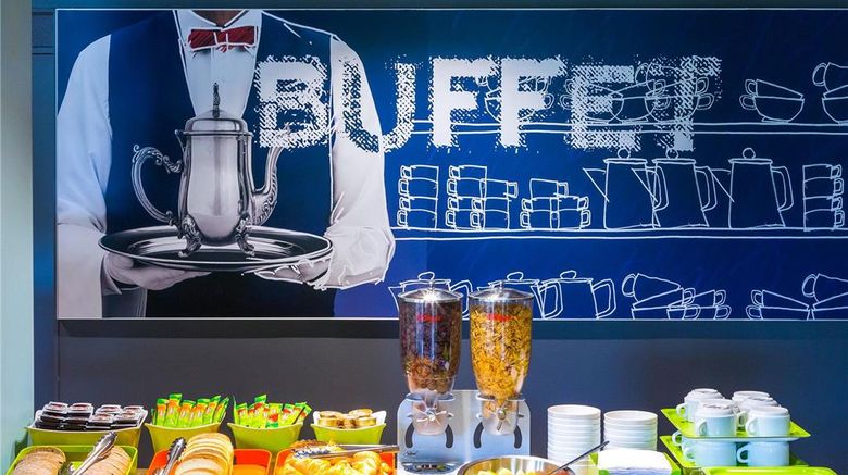 <b>Ibis Budget Blumenau Restaurant</b>. Images powered by <a href="https://iceportal.shijigroup.com/" title="IcePortal" target="_blank">IcePortal</a>.