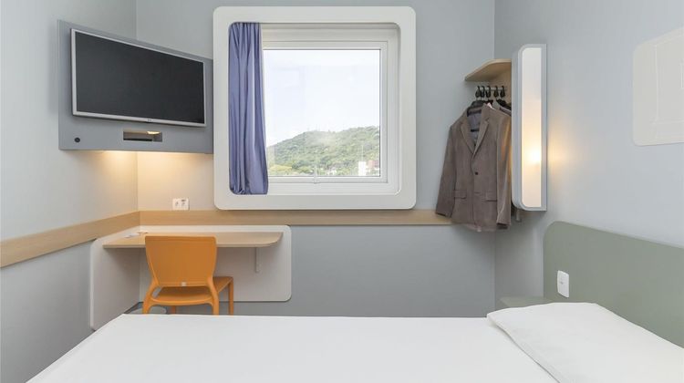 Ibis Budget Blumenau Room