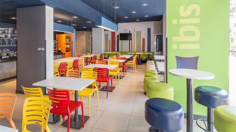 Ibis Budget Blumenau Restaurant