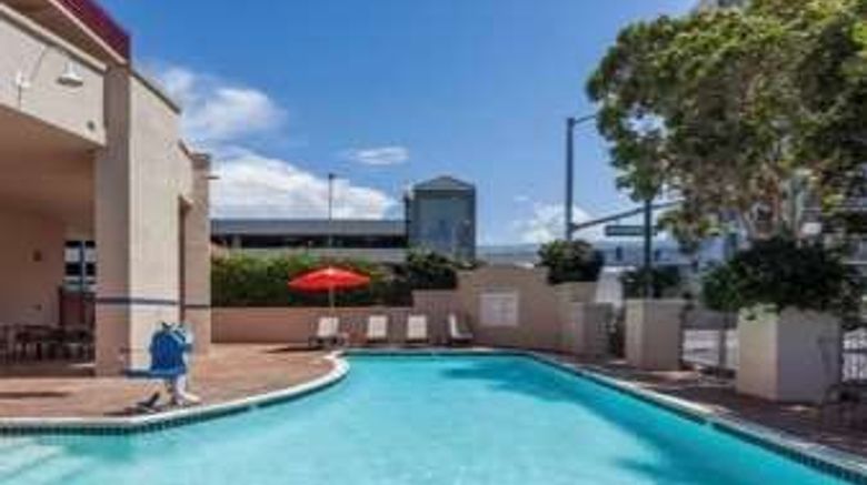 <b>Ramada San Diego National City Pool</b>. Images powered by <a href="https://iceportal.shijigroup.com/" title="IcePortal" target="_blank">IcePortal</a>.
