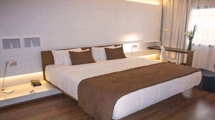 Esplendor by Wyndham Asuncion Room