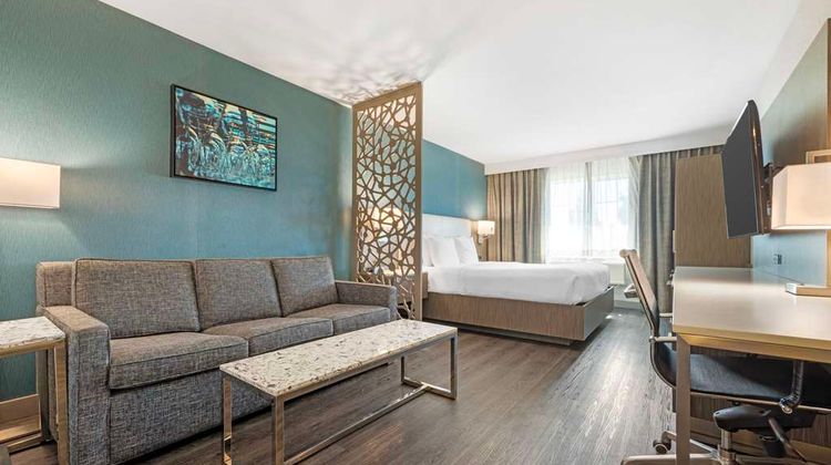 Best Western Plus Wine Country Hotel Room