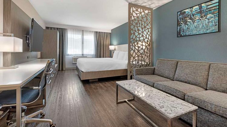 Best Western Plus Wine Country Hotel Room