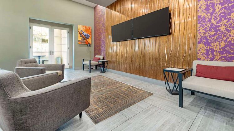 Best Western Plus Wine Country Hotel Lobby